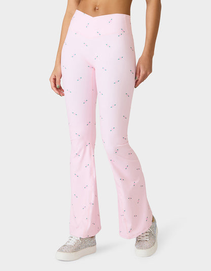 ROSE PRINT CROSSOVER LEGGINGS PINK ROSE Women's Floral Crossover Activewear Legging | Betsey Johnson Best Seller