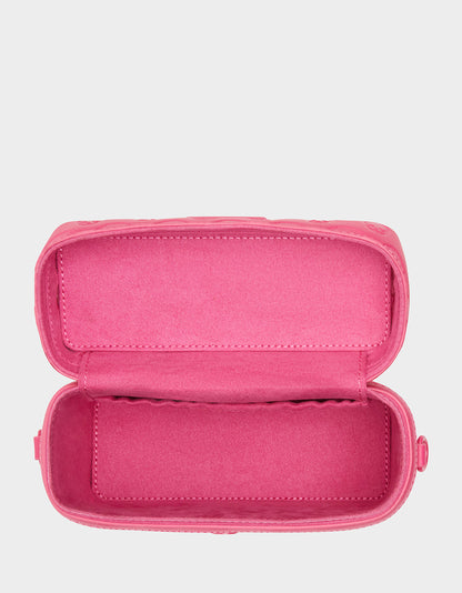 SKULL BOSS VANITY BAG PINK | Betsey Johnson Quality