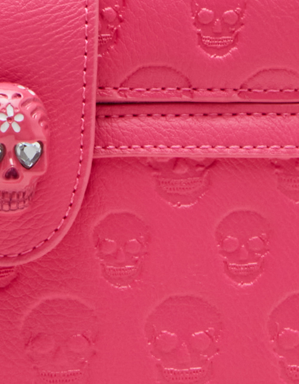 SKULL BOSS VANITY BAG PINK | Betsey Johnson Quality
