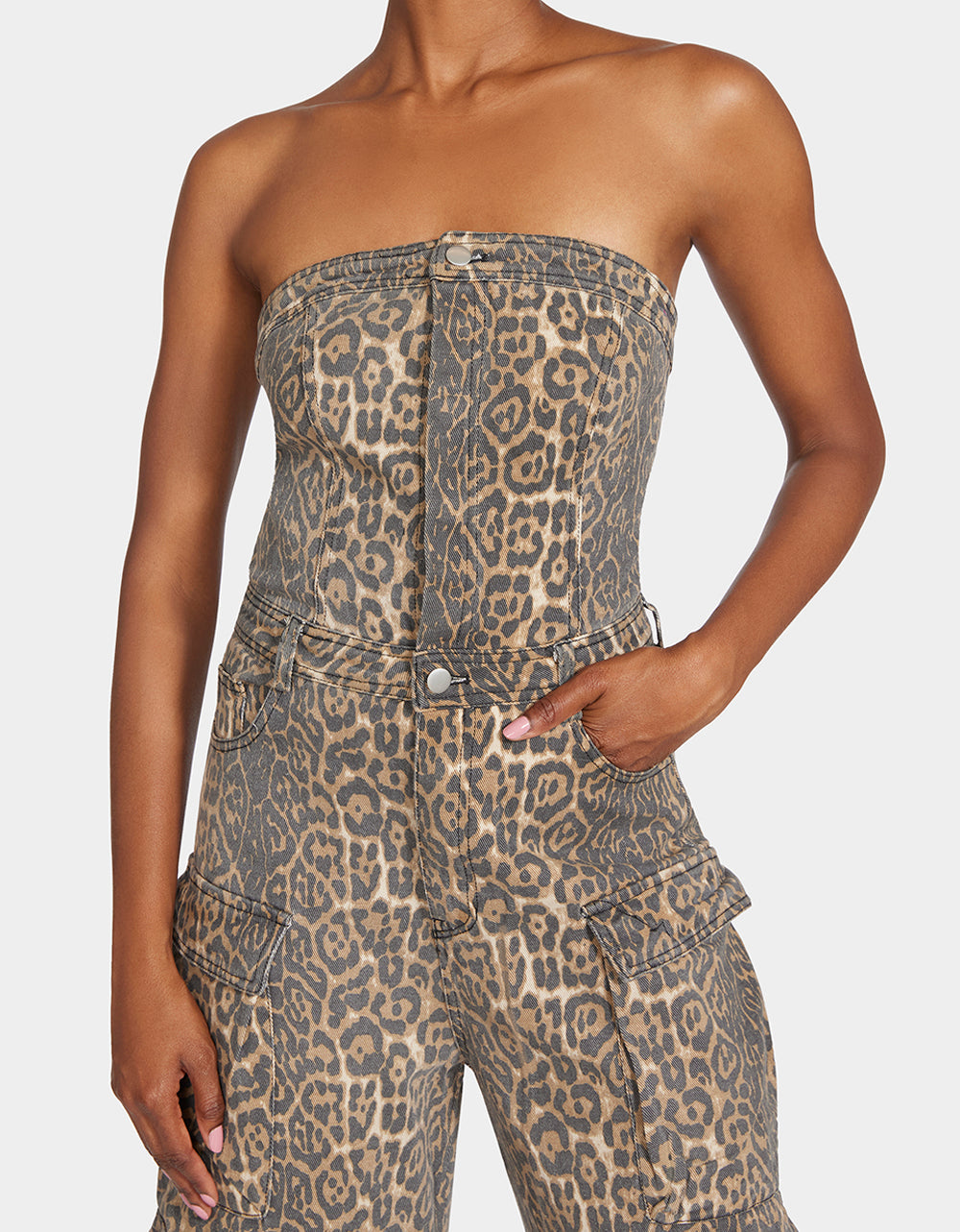 CARGO JUMPSUIT LEOPARD | Betsey Johnson Premium