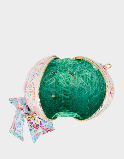 THE PLOT CHICKENS MULTI Women's Kitsch Beaded Strap Crossbody Handbag | Betsey Johnson Quality