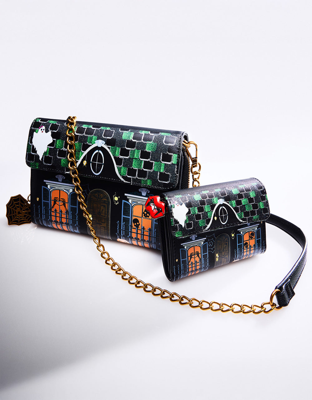 FOREVER HOME WALLET ON CHAIN BLACK/MULTI Women's Halloween-Themed House Wallet | Betsey Johnson Hot Sale
