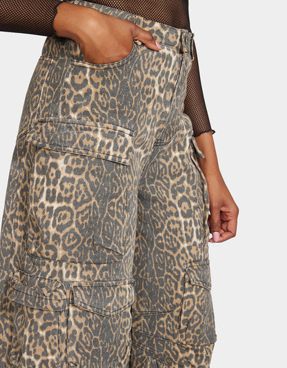BARREL CARGO PANTS LEOPARD Women's Animal Print Pants | Betsey Johnson Everyday