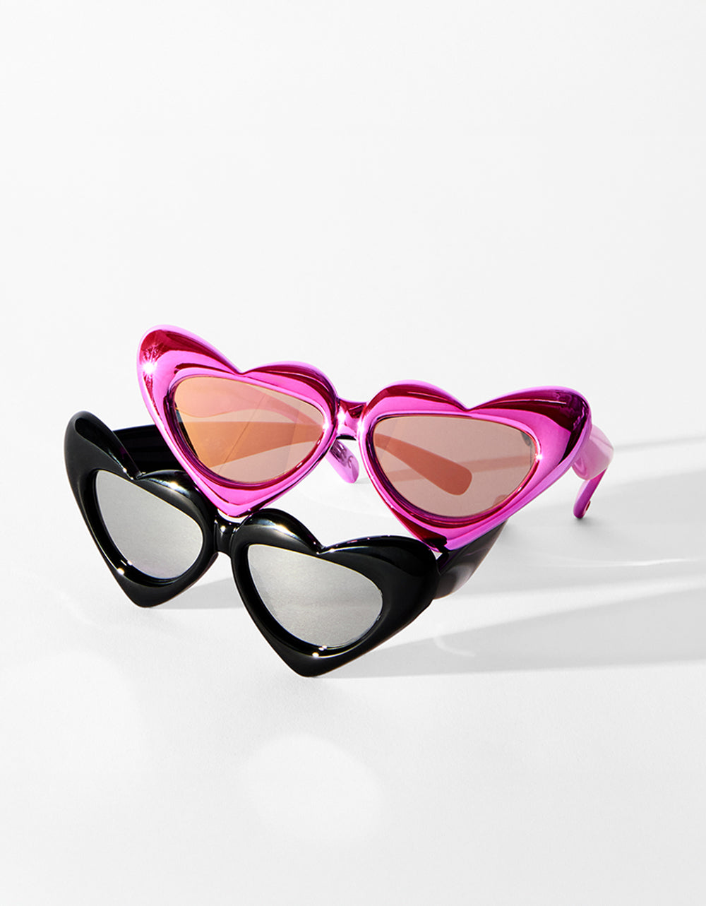 SWEETHEART SUNNIES BLACK | Betsey Johnson Signature