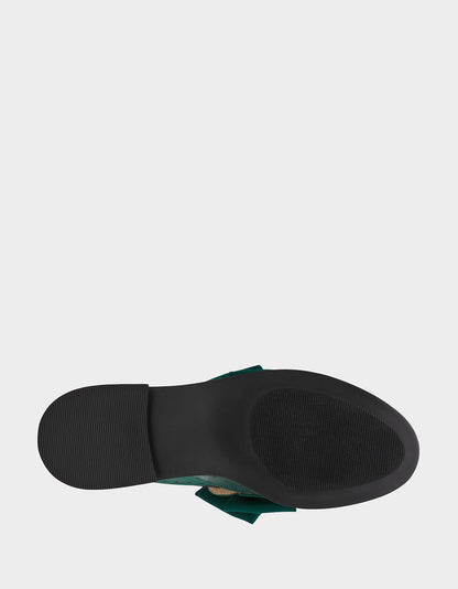 SETH EMERALD Women's Mesh Pearl Bow Slip-On Loafer | Betsey Johnson Value