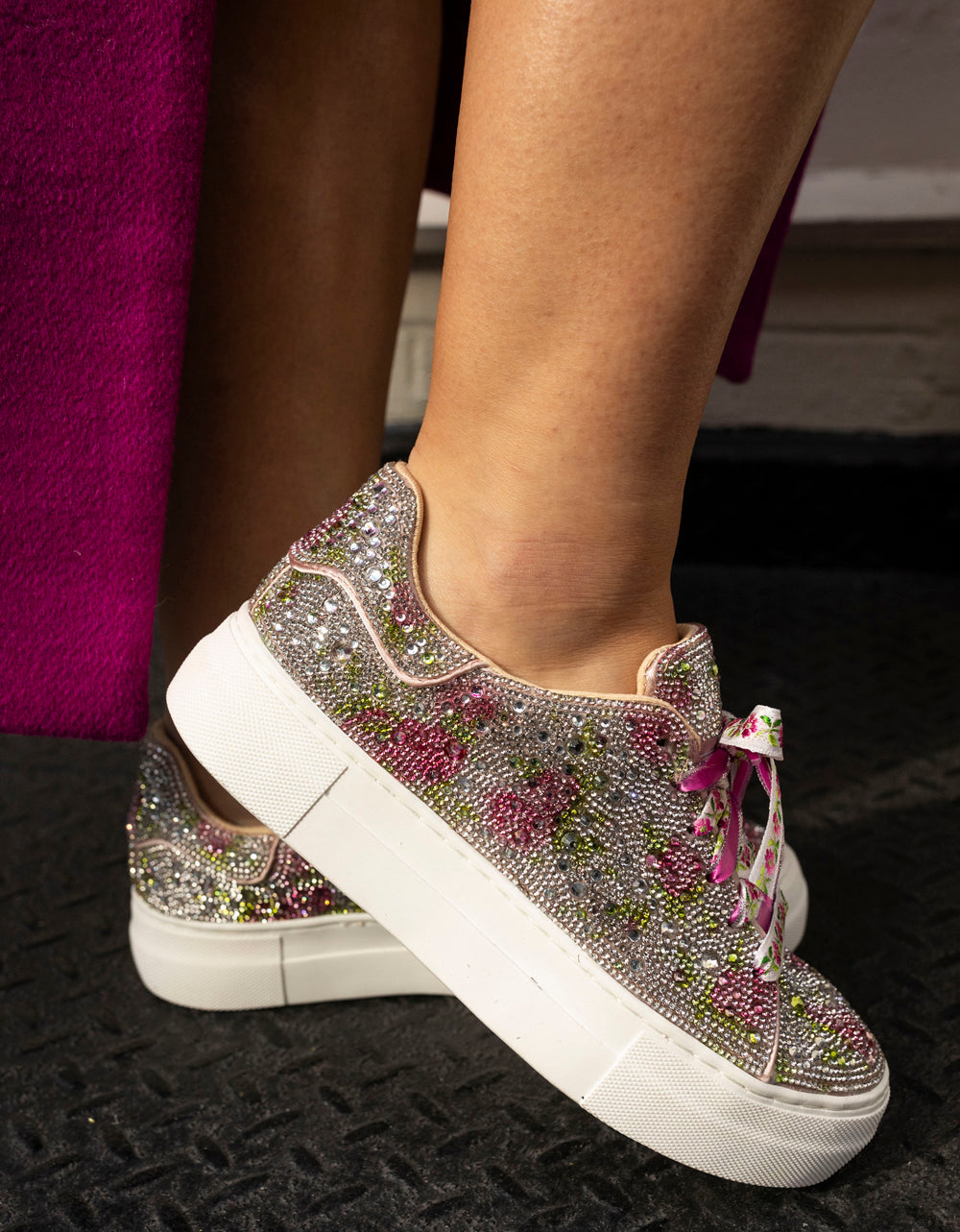 SB-SIDNY FLORAL | Betsey Johnson Exclusive