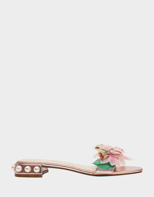 ROSIA Light Pink Flower Embellished Pearl Square-Toe Women's Block Heel | Betsey Johnson Top Pick