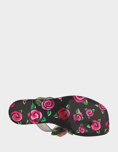TRENTEN Black Rose Jelly Thong Strappy Women's Sandal | Betsey Johnson Essential