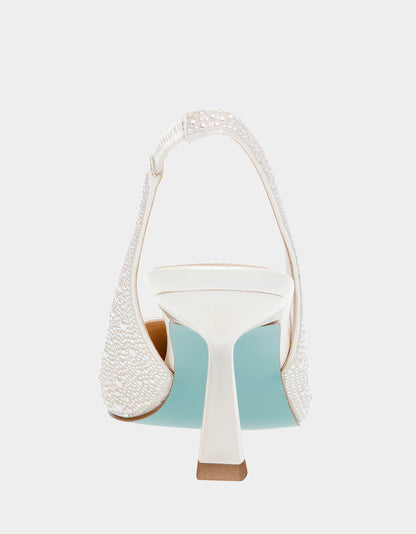 CLARK IVORY Pumps | Betsey Johnson Premium