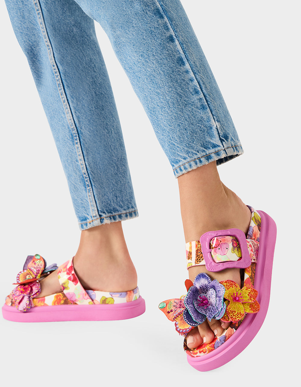 LORAYNE WHITE MULTI Women's Footbed Slip-On Sandal with Flower and Butterfly Details | Betsey Johnson New