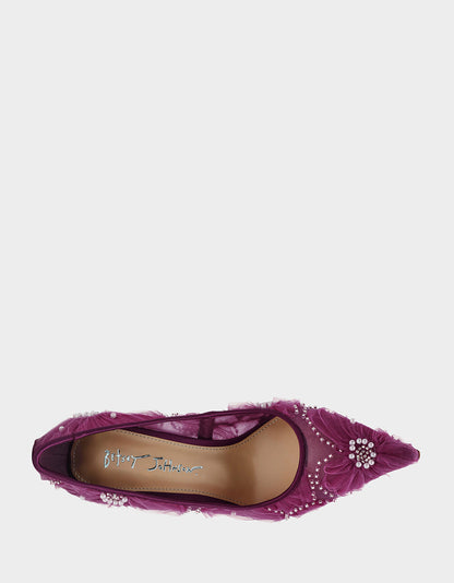 ROXIE OXBLOOD Pointed-Toe Mesh Stiletto Pump Women's Heel | Betsey Johnson Value