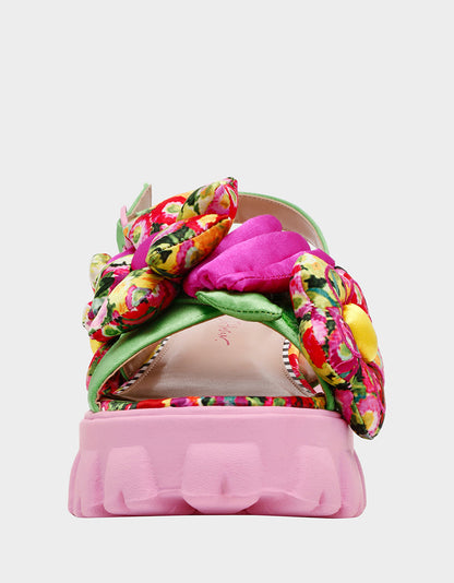 JEROMY GREEN FLORAL MULTI Women's Pink Green Lug Floral Sandal | Betsey Johnson Value