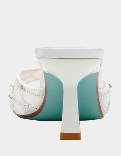 EMM IVORY Slip-On Mule Sandal | Betsey Johnson Hot Sale